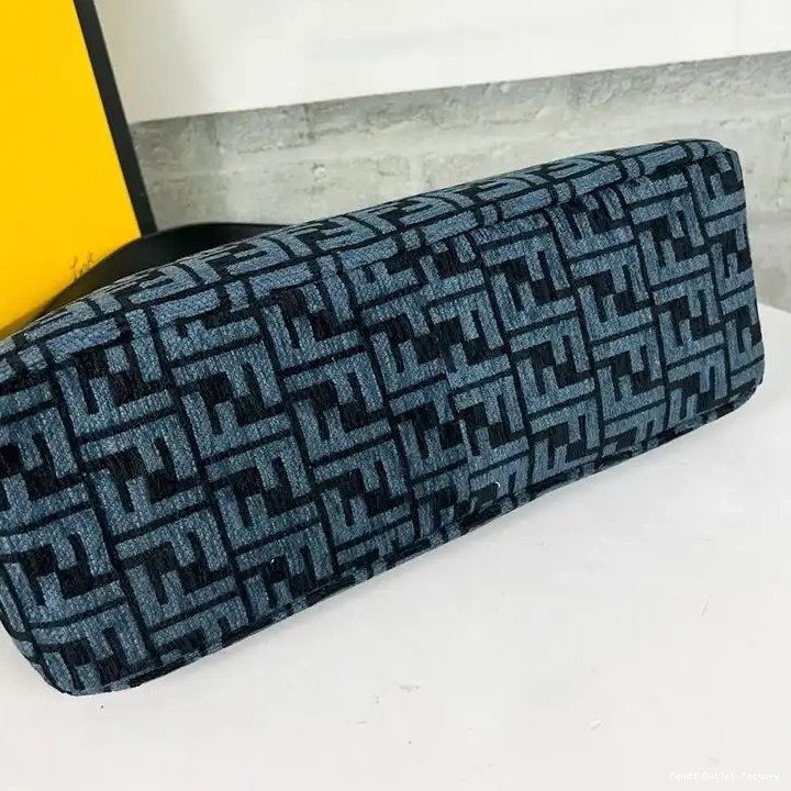 Cheap HOT O'Lock Fabric Shoulder Tapestry FF Zip Bag Blue Fendi In 0530
